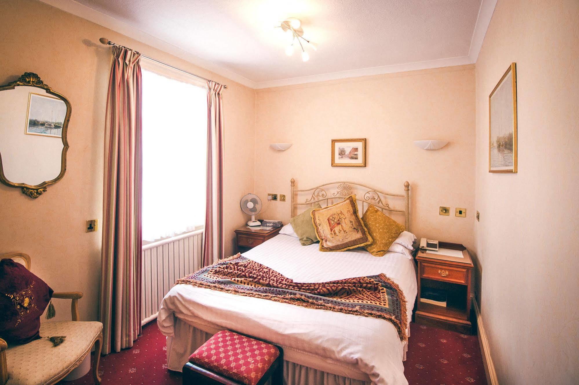 The Revere Hotel Saint Helier Jersey Eksteriør bilde